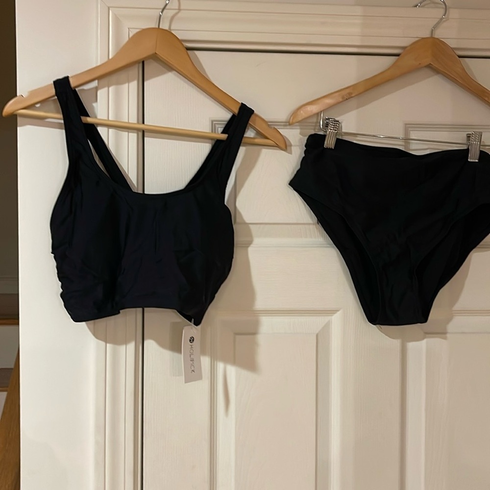 BNWT women’s black bathing suit